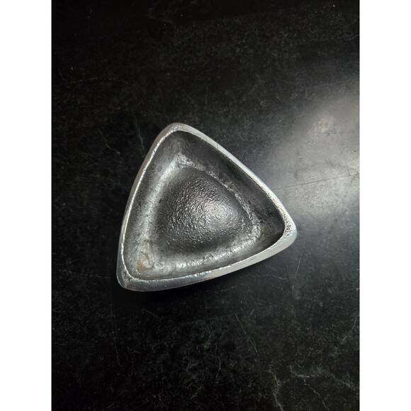 Vintage Aluminum Ashtray 3.5" Mid Century Modern Space Age Triangular Design - Picture 5 of 5